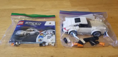 LEGO Speed Champions Porsche 911 Turbo 3.0 75895 Complete w/ Driver Minifigure