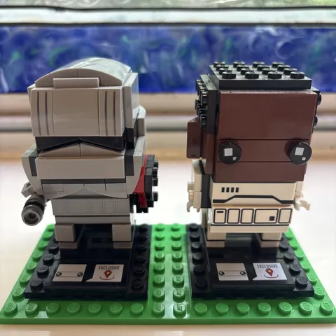 LEGO #41485 #41486 Brickheadz Finn & Captain Phasma StarWars Complete Set No Box