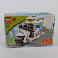 LEGO Duplo Set 4680 - Lego Ville Police Patrol - New in Worn Box