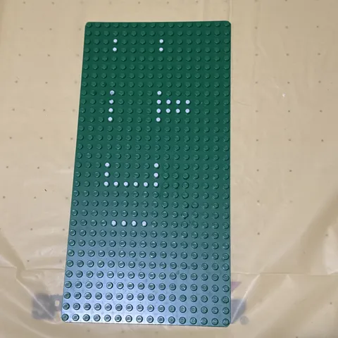 Lego  Baseplate 16 x 32 with Set 356/540 Dots Pattern. 1973 Baseplate!