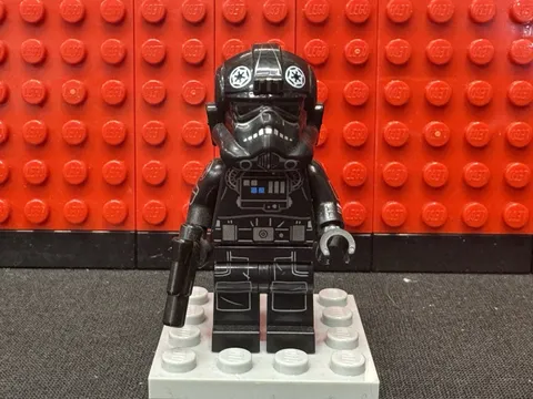 LEGO Star Wars Minifigure SW1331 Imperial Tie Fighter Interceptor Pilot