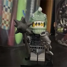 LEGO Minifigures Series 14 Sea Monster Complete w/ Fish Mace & Stand