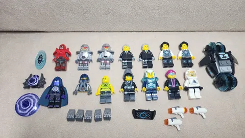 Lego Ultra Agents Minifigures Lot
