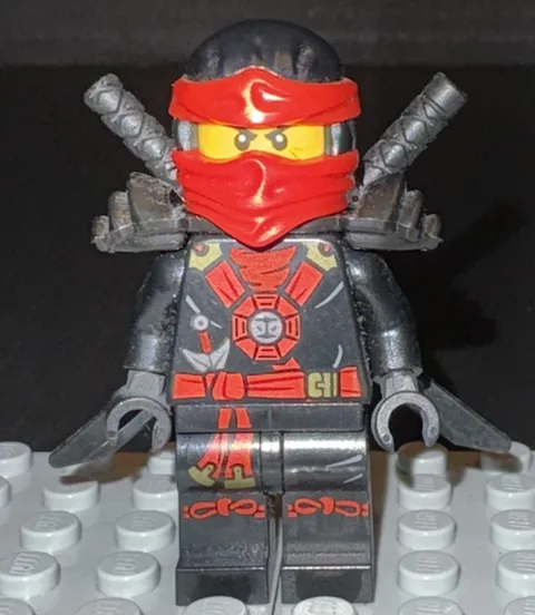 LEGO Minifigure Ninjago Possesion Deepstone Armor Kai NJO0153 Deep Stone