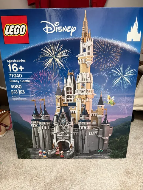 4080 pieces retired Lego Disney castle brand new in box