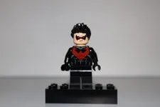 LEGO Nightwing Minifig DC Super Heroes sh085 76011 Set Exclusive