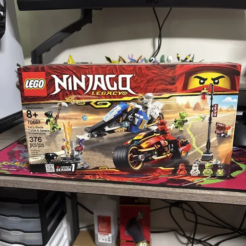LEGO NINJAGO Kai's Blade Cycle & Zane's Snowmobile 70667NEW Sealed Box has wear 