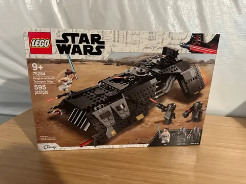 LEGO Star Wars: Knights of Ren Transport Ship (75284) NISB