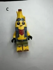 LEGO Adventure Peely Minifigure Fortnite Battle Bus 77073 NEW fort002
