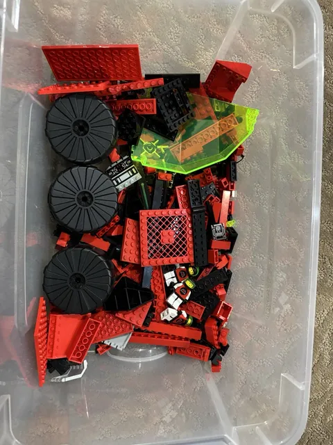 LEGO Space: Mega Core Magnetizer (6989) parts only as shown minifgures m tron