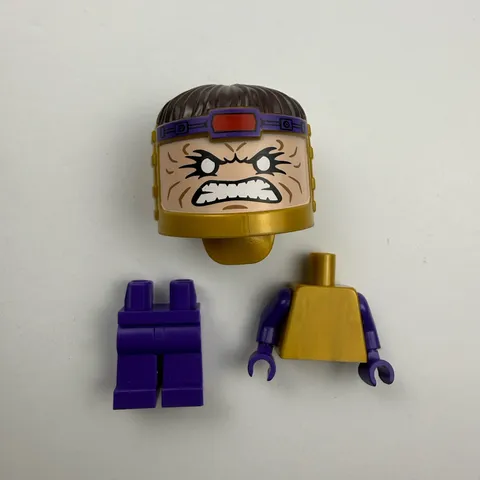 Lego MODOK Minifigure Marvel Super Heroes Avengers Assemble 76018 sh0101
