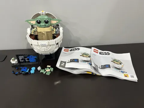 LEGO Star Wars Grogu w/ Hover Pram 75403 Display Plate 1048pc Complete Set