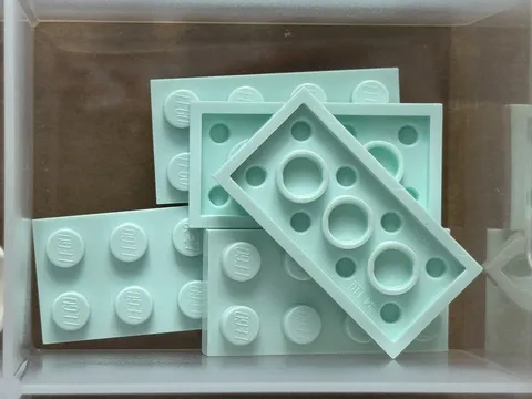 LEGO Parts - Light Aqua Plate 2 x 4 - No 3020 - QTY 5