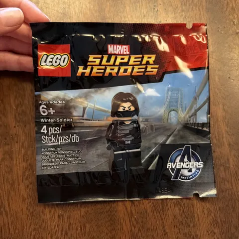 LEGO Marvel Avengers: Winter Soldier polybag minifigure set 5002943