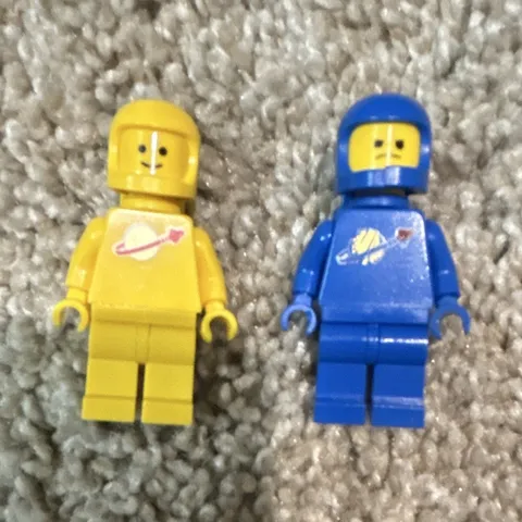 LEGO Space Classic Astronaut Minifigures Lot of 2 Vintage Yellow & Blue