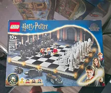 LEGO Harry Potter Hogwarts Wizard's Chess 76392 20th Anniv 876pcs 10+ Box