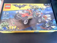 LEGO Super Heroes: The LEGO Batman Movie: 70907 Killer Croc Tail-Gator Complete