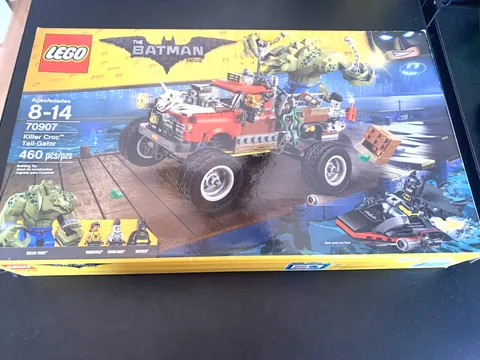 LEGO Super Heroes: The LEGO Batman Movie: 70907 Killer Croc Tail-Gator Complete