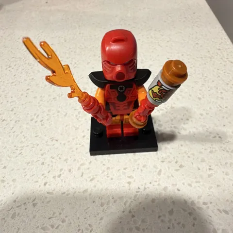 LEGO Minifigures Series 29 (71052)  Bionicle Cosplayer unopened box