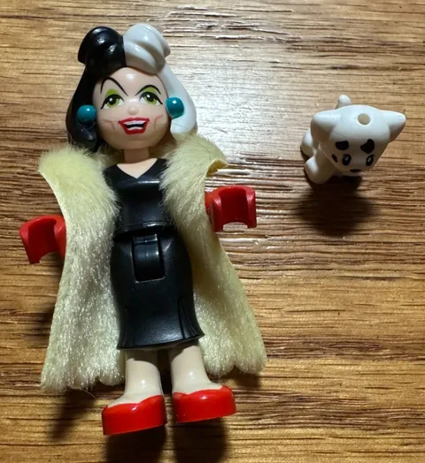 LEGO Disney CRUELLA DE VILLE  minidoll with puppy