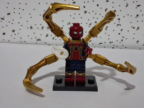 Custom Lego iron Spider Armor Tentacles Avenger Minifigure with black stand