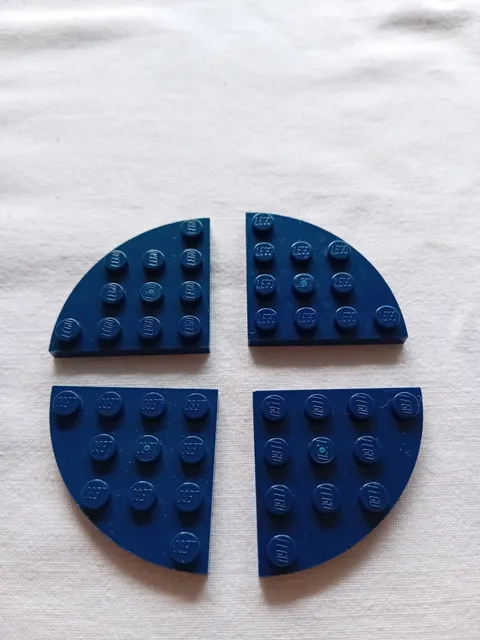 No 99 4 X Lego Sheets 4x4 Round Corner 30566 Dark Blue