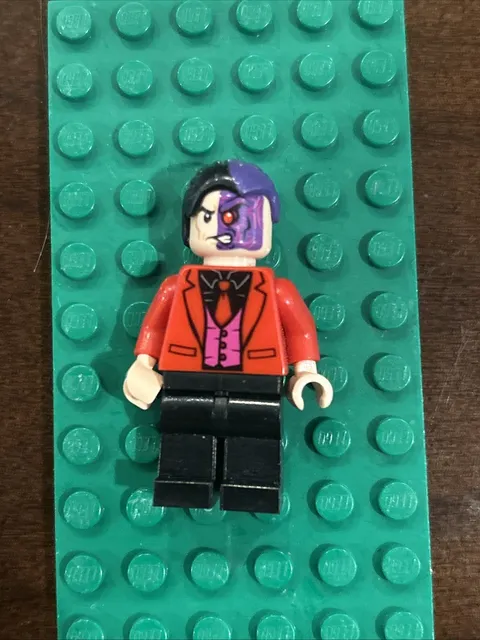 LEGO Two-Face Minifigure In Red Suit Jacket