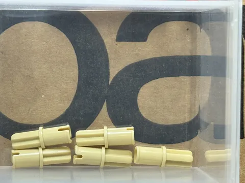 LEGO Parts - Tan Technic, Axle 1L with Pin with Round Hole - No 3749 - QTY 5