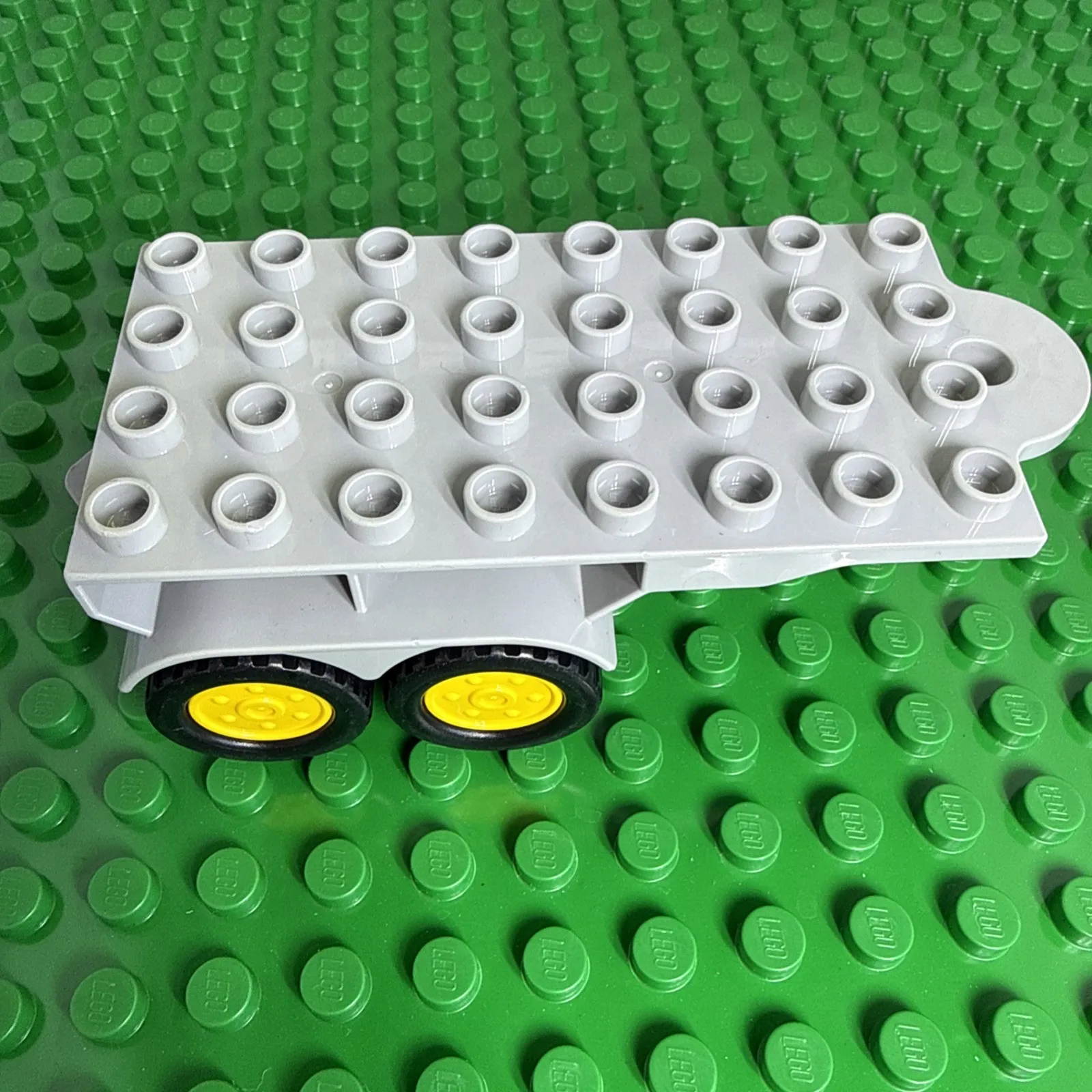 Lego Duplo Gray FLAT BED TRAILER 4x8 Hook Four Black Wheels with Yellow Hubs