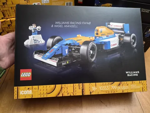 Lego Icons 10353 Williams Racing FW14B & Nigel Mansell 799 pieces Ages 18+ NIP
