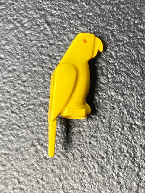 LEGO Yellow Parrot Small Beak (2546) Vintage Pirates Adventurers X1