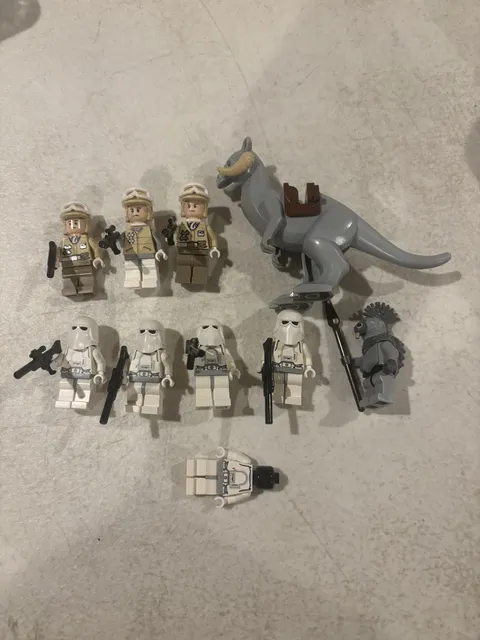 LEGO Star Wars Hoth Snowtrooper Minifigure Lot sw0115 #2, TaunTaun