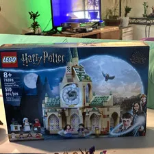 LEGO Harry Potter Hogwarts Hospital Wing 76398 510pcs Ages 8+ Box Minifigs