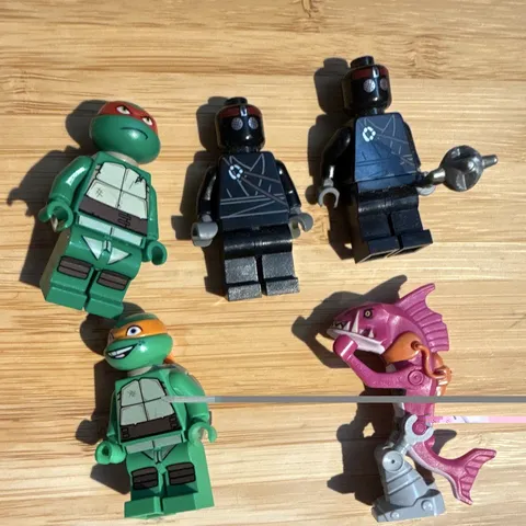 LEGO TMNT Minifigure Lot of 5 Raphael Michelangelo + Figures Teenage Mutant