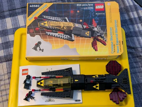 Lego Blacktron Cruiser GWP 40580 100% Complete 2023 Retired Icons Space System