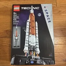 LEGO Technic NASA Artemis Space Launch System Rocket (42221) - New & Sealed