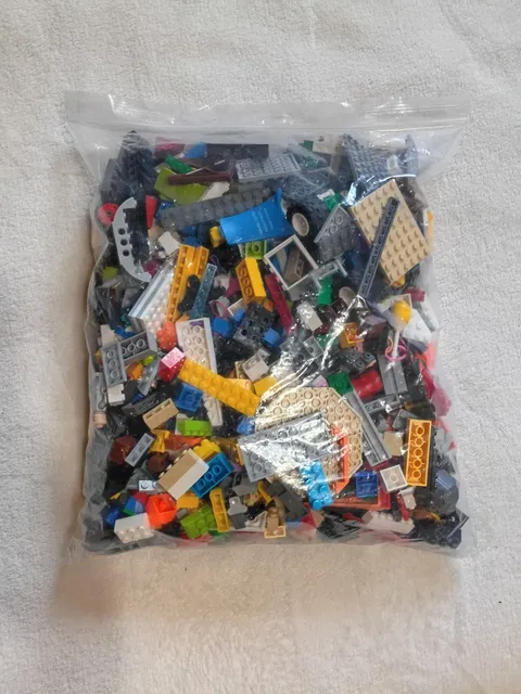 LEGO Miscellaneous Lot Pre-owned Approx 5 Lbs
