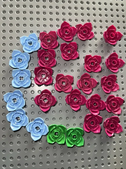 LEGO 15469 Plant Leaves 2x2 4 Petals Axle Hole Lot of 26 Magenta BL Blue