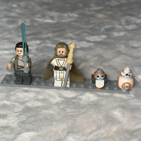 Lot Of 4 LEGO Star Wars Minifigures Luke Skywalker Old sw0887 Porg BB8 And Rey