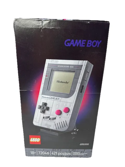 LEGO Game Boy 72046 Building Kit 421 Pieces Bags Sealed New Damaged Box