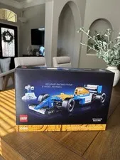 LEGO Icons: Williams Racing Fw14b & Nigel Mansell (10353)