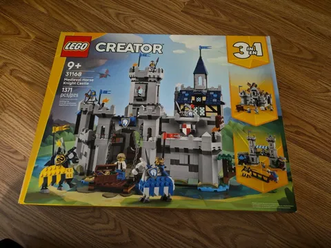 LEGO CREATOR 3 In 1: Medieval Castle (31168) - Brand New, In Hand