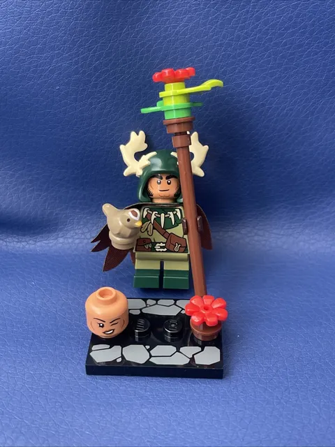 LEGO Dungeons and Dragons Minifigure - Halfling Druid