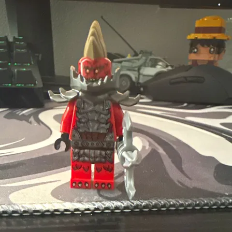 LEGO NINJAGO Dragonian Scout Warrior Mini Figure