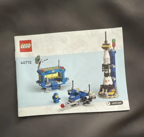 LEGO Set 40712 Illustrated Instruction Manual Booklet 2024 Official Booklet