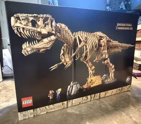 LEGO Jurassic Park 76968 Dinosaur Fossils T-Rex 3145 Pieces NEW SEALED