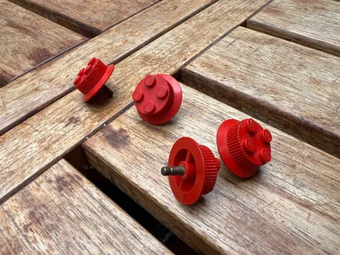 4x LEGO Train Wheel with 2 x 2 Stud Center, Traction Teeth Ref wheel1a