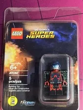 LEGO 2016 DC ATOM MINIFIGURE SDCC VERY RARE MINI FIGURE