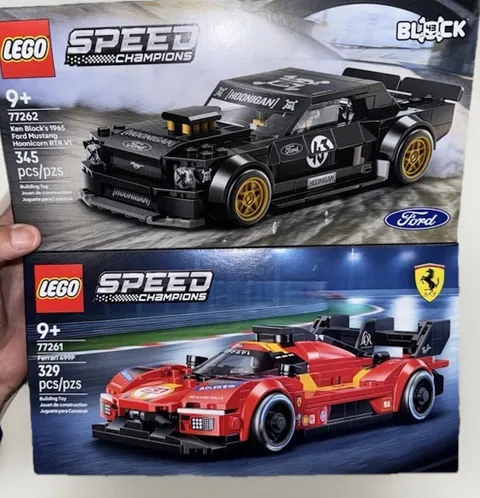 LEGO Speed Champions Ken Block's Ford Mustang Hoonigan 77262 Ferrari 499P 77261