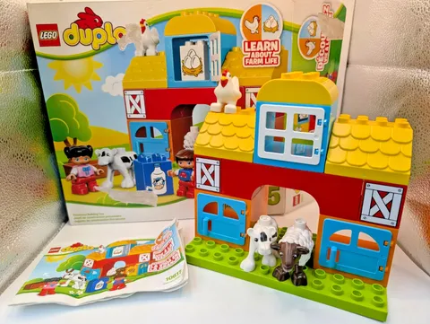 LEGO DUPLO 10617 My First Farm Barn Animals 22/26 Pieces Box Instructions READ!
